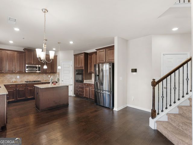 630 Oakville Trail, Hampton, GA 30228