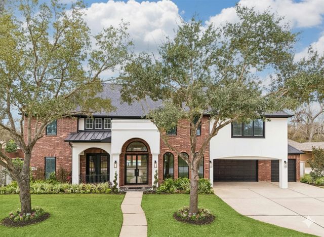 7714 Long Shadows Drive, Sugar Land, TX 77479