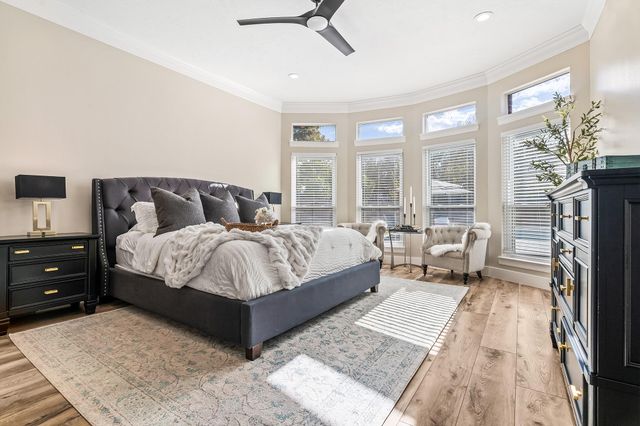 7714 Long Shadows Drive, Sugar Land, TX 77479