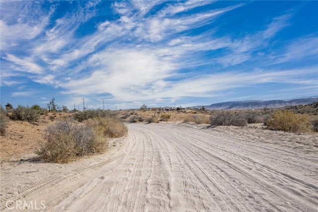 50600 Burns Canyon Road, Pioneertown, CA 92268