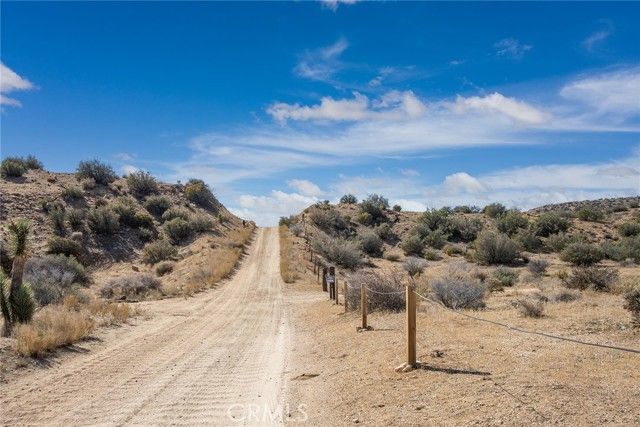 50600 Burns Canyon Road, Pioneertown, CA 92268