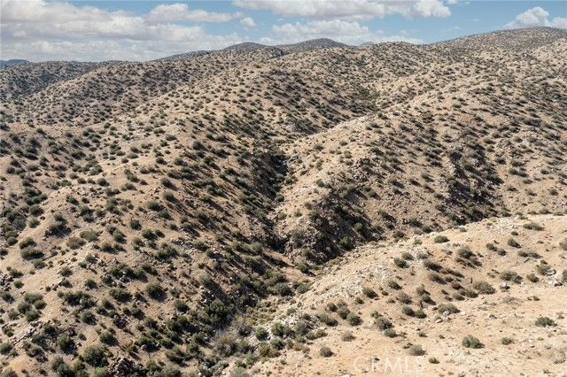 50600 Burns Canyon Road, Pioneertown, CA 92268