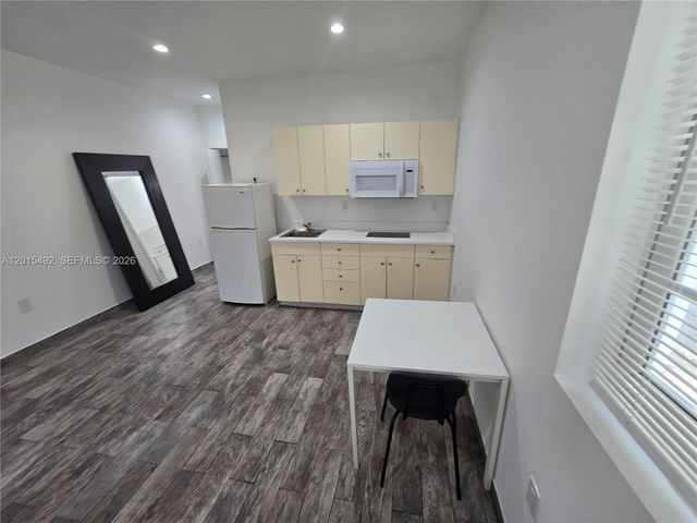 1345 Pennsylvania Ave 2A, Miami Beach, FL 33139