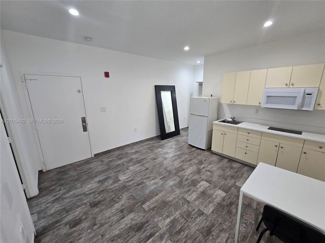 1345 Pennsylvania Ave 2A, Miami Beach, FL 33139
