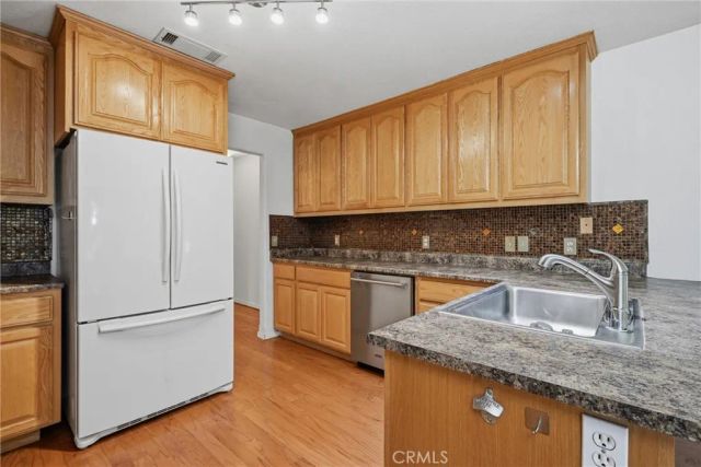 3137 Riviera Heights Drive, Kelseyville, CA 95451