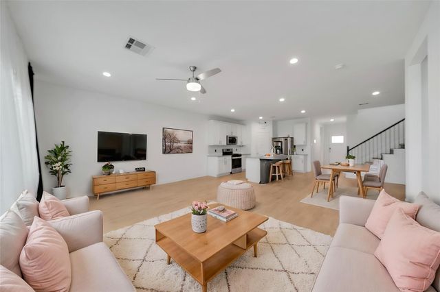 31855 Hallington Hill Lane, Fulshear, TX 77441