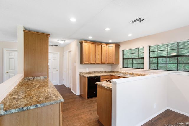 9423 Aqua Dr. W, Boerne, TX 78006