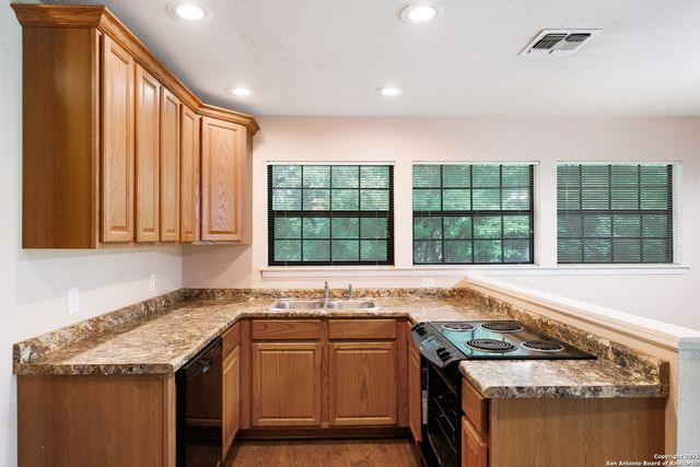 9423 Aqua Dr. W, Boerne, TX 78006