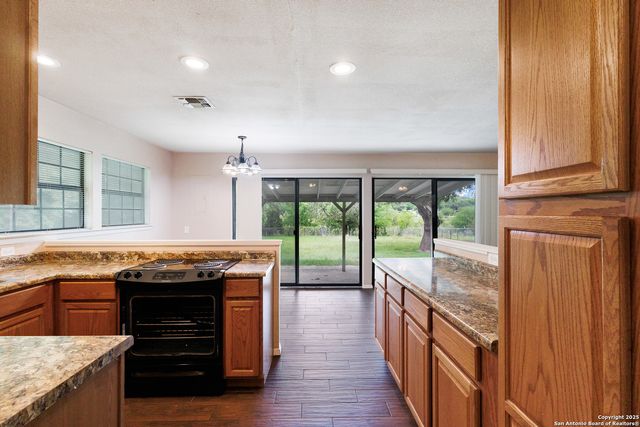 9423 Aqua Dr. W, Boerne, TX 78006