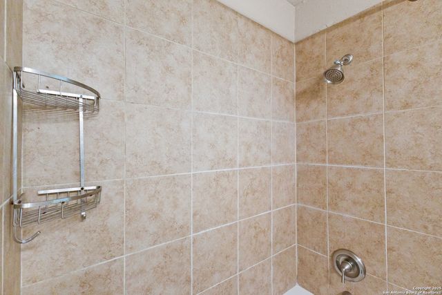 9423 Aqua Dr. W, Boerne, TX 78006
