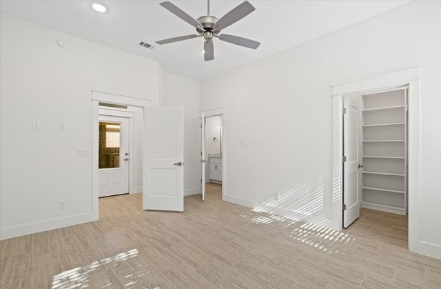 8439 Spring Creek Loop, Salado, TX 76571