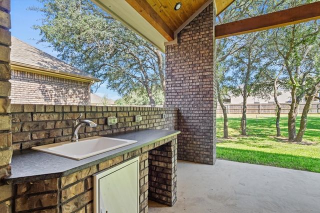 8439 Spring Creek Loop, Salado, TX 76571