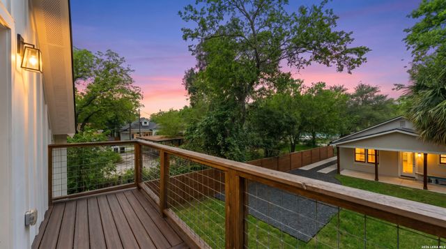 312 RIDDLE ST, San Antonio, TX 78210
