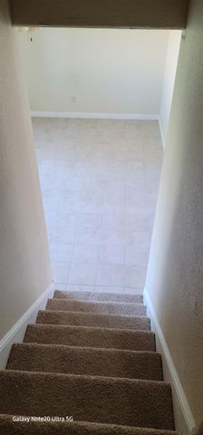 5935 Bamford Dr, Sacramento, CA 95823