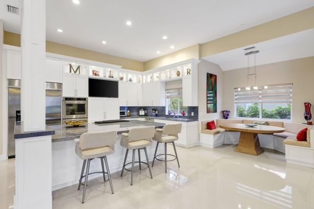 7039 Mandarin Drive, Boca Raton, FL 33433