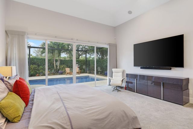 7039 Mandarin Drive, Boca Raton, FL 33433