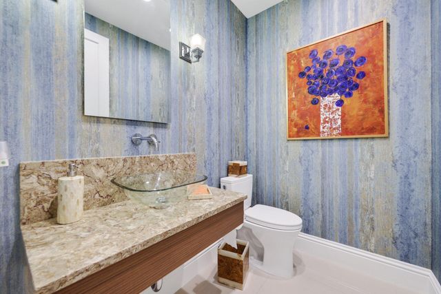 7039 Mandarin Drive, Boca Raton, FL 33433