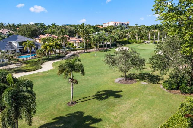 7039 Mandarin Drive, Boca Raton, FL 33433