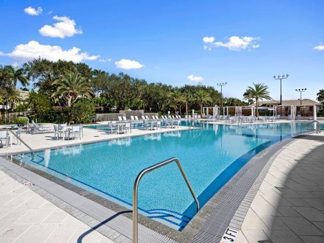 7039 Mandarin Drive, Boca Raton, FL 33433