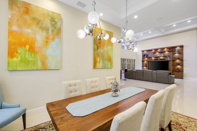 7039 Mandarin Drive, Boca Raton, FL 33433