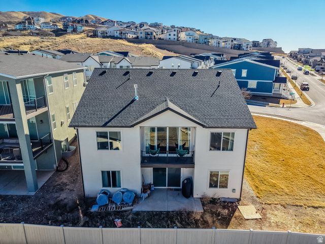 93 E EDGECREST LN, North Salt Lake, UT 84054
