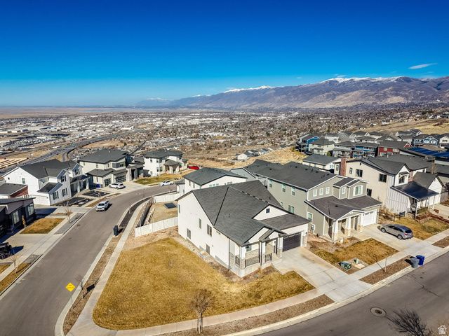 93 E EDGECREST LN, North Salt Lake, UT 84054