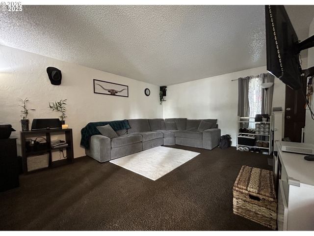 5495 A Units 69-72 St, Springfield, OR 97478