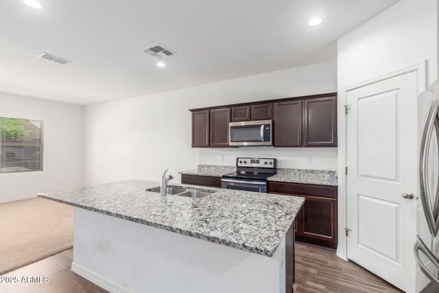 2415 E San Miguel Drive, Casa Grande, AZ 85194