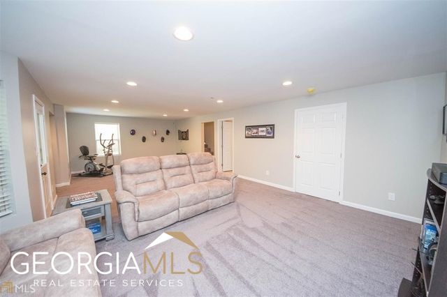 34 Camden Circle, Newnan, GA 30265