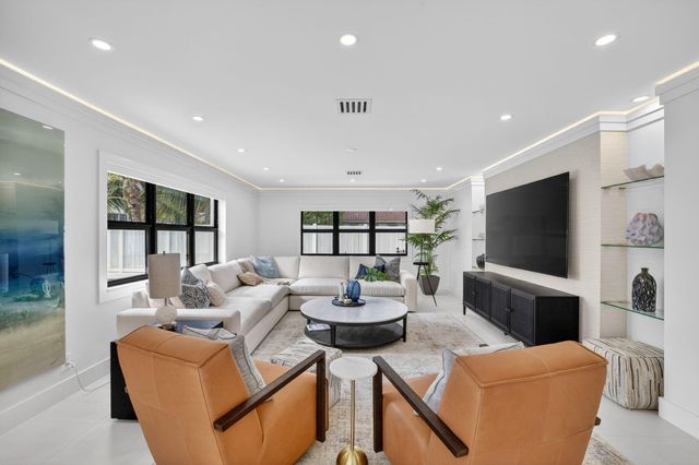 3316 NE 37th St, Fort Lauderdale, FL 33308