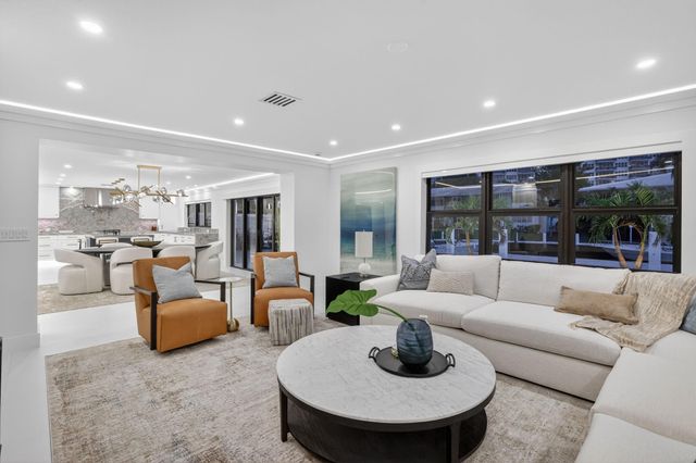 3316 NE 37th St, Fort Lauderdale, FL 33308