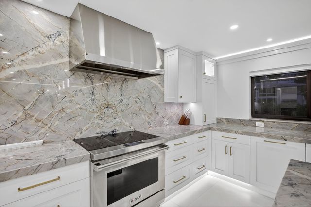 3316 NE 37th St, Fort Lauderdale, FL 33308