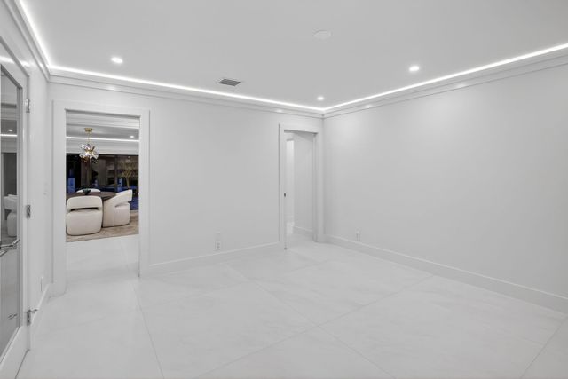 3316 NE 37th St, Fort Lauderdale, FL 33308