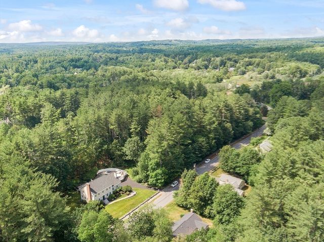 74 Charter Rd, Acton, MA 01720