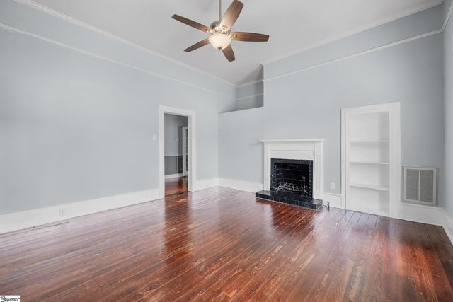 309 N Adair Street, Clinton, SC 29325