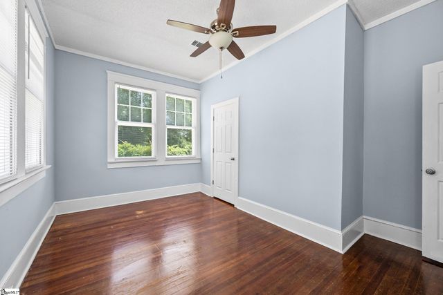 309 N Adair Street, Clinton, SC 29325