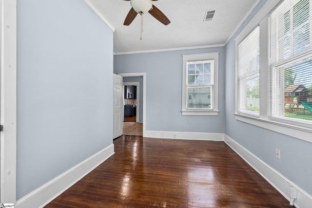 309 N Adair Street, Clinton, SC 29325