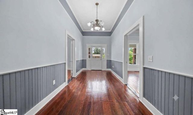 309 N Adair Street, Clinton, SC 29325