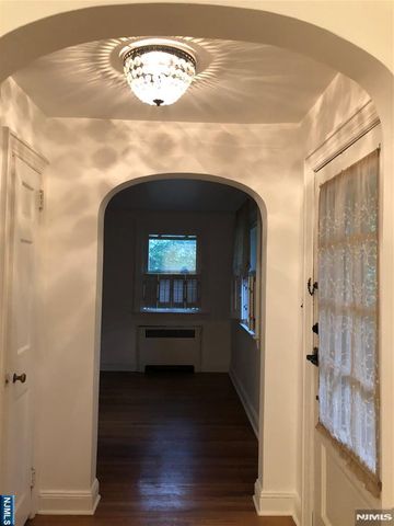 474 Grove Street, Ridgewood, NJ 07450