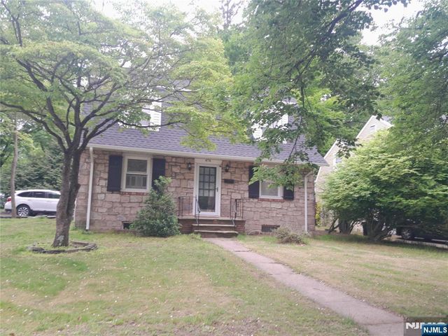 474 Grove Street, Ridgewood, NJ 07450
