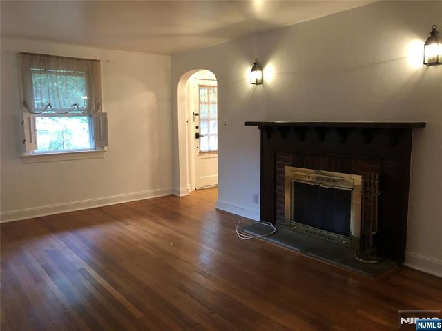 474 Grove Street, Ridgewood, NJ 07450