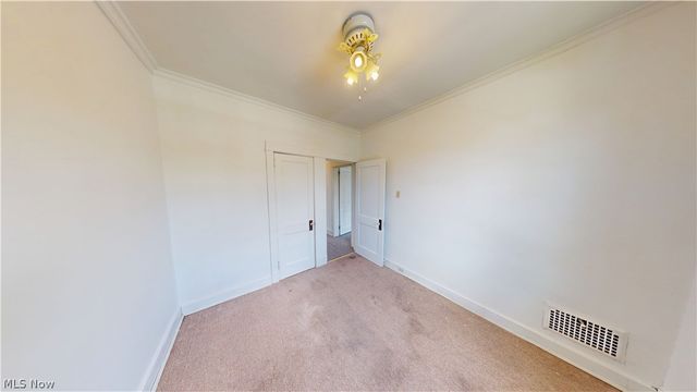 736 Oakmont Avenue, Steubenville, OH 43952