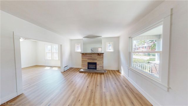 736 Oakmont Avenue, Steubenville, OH 43952