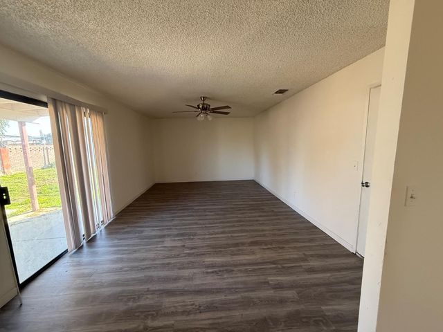 16385 N D Street, Madera, CA 93638