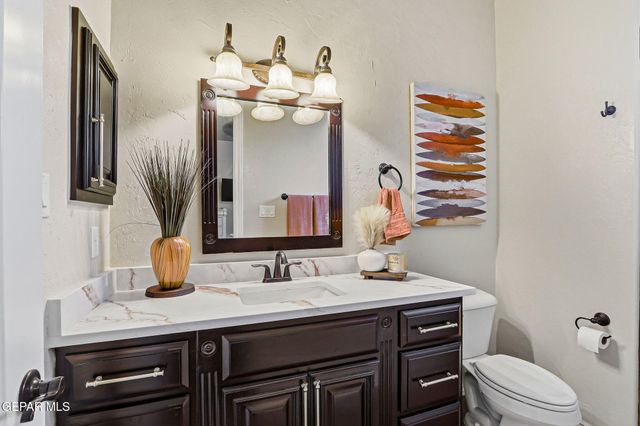 899 Cortona Place, El Paso, TX 79928