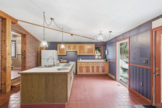 204 Eureka Drive, Manlius, NY 13104