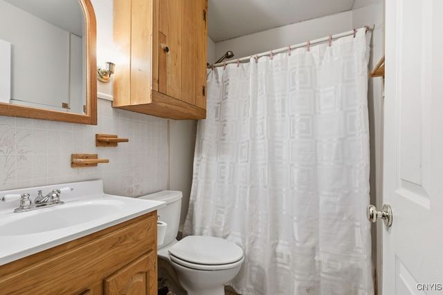 204 Eureka Drive, Manlius, NY 13104