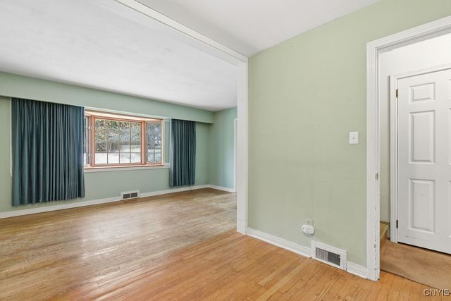 204 Eureka Drive, Manlius, NY 13104