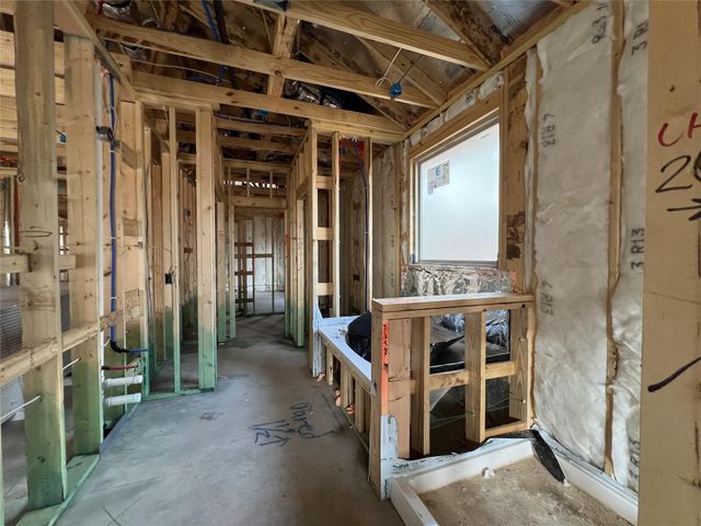 327 Willow Heights DR, Hutto, TX 78634