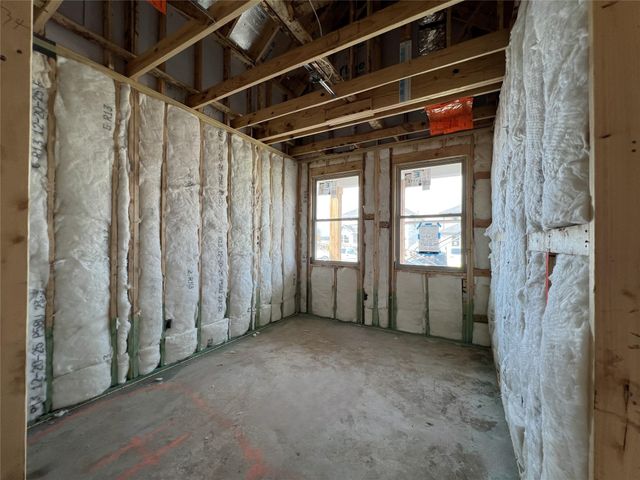 327 Willow Heights DR, Hutto, TX 78634